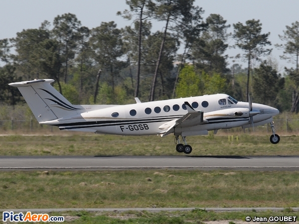 Beech Super King Air 350 (Groupe Accor)