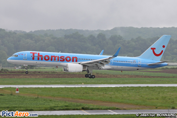 Boeing 757-236 (Thomson Airways)