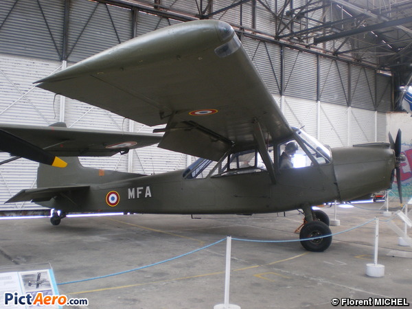 Cessna L-19E  (Musée de l'ALAT de Dax)