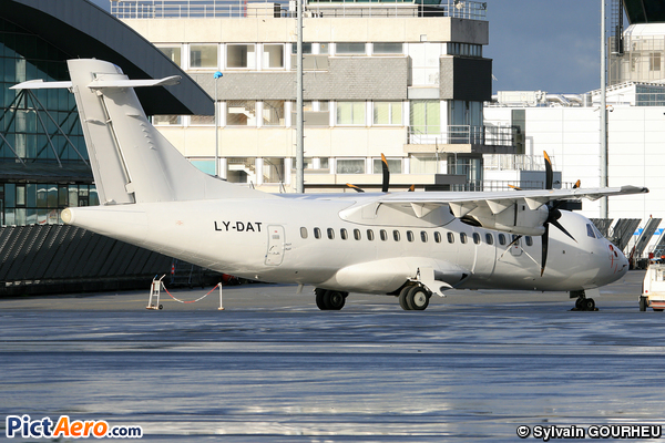 ATR 42-512 (Danu Oro Transportas (DOT))