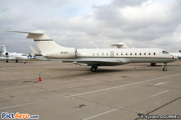 Bombardier BD-700-1A10 Global Express (TVPX Aircraft Solutions)