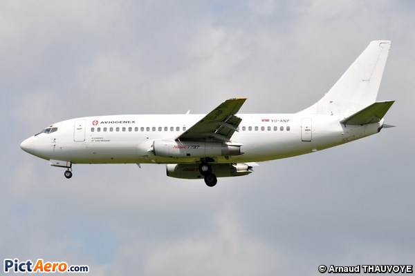 Boeing 737-2K3/adv (Aviogenex)