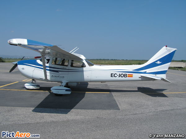  Cessna 172S Skyhawk SP (Aeroclub Barcelona-Sabadell)