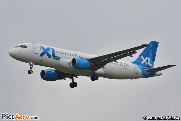Airbus A320-212 (XL Airways France)