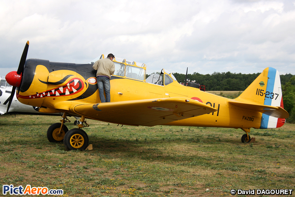 North American T-6G (Amicale Jean Baptiste Salis)