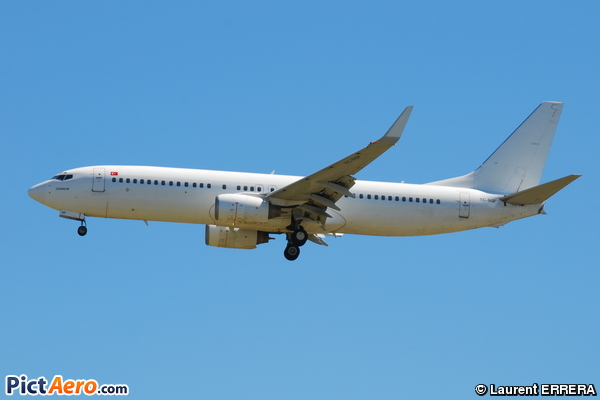 Boeing 737-83N/WL (Saga Airlines)