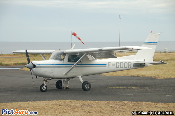Cessna 152 (Aero Club - Sud E. Adam de Villiers)