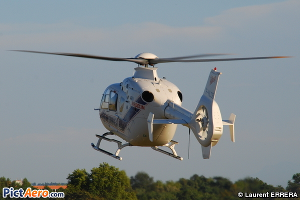 Eurocopter EC-135T2 (SAMU 31 (Hélicap))