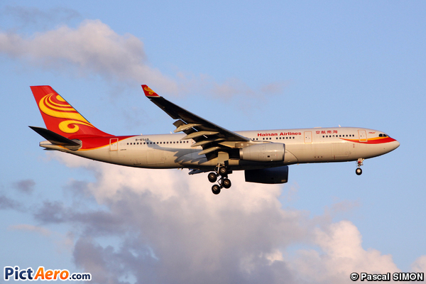 Airbus A330-243 (Hainan Airlines)