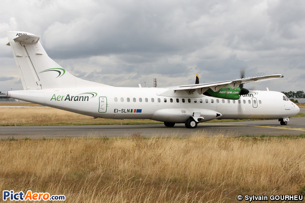 ATR 72-212 (Aer Arann)