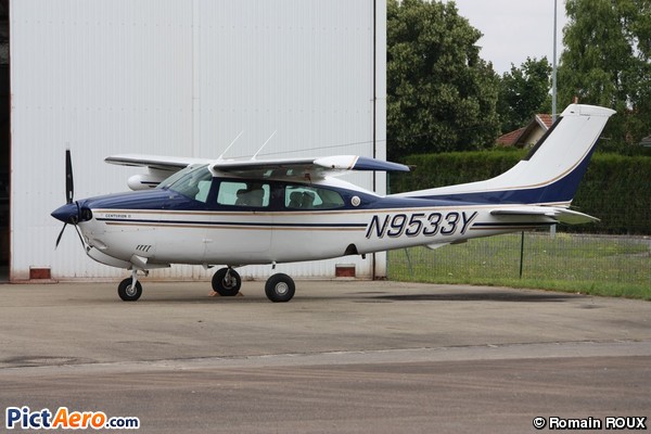Cessna T210N Turbo Centurion II (N9533Y Corp Trustee)