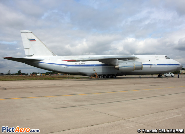 Antonov An-124-100 (Russia - Air Force)