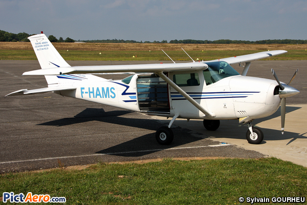 Cessna 206 Soloy Turbine (Aéro Multi Services SARL)