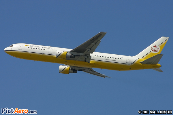 Boeing 767-33A/ER (Royal Brunei Airlines)