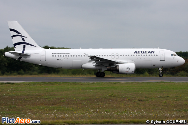 Airbus A320-214 (Aegean Airlines / Smart lynx Airlines)