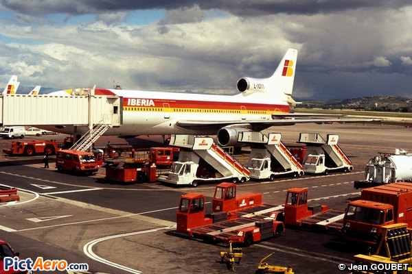 Lockheed L-1011-385-1-15 TriStar 100 (Iberia)
