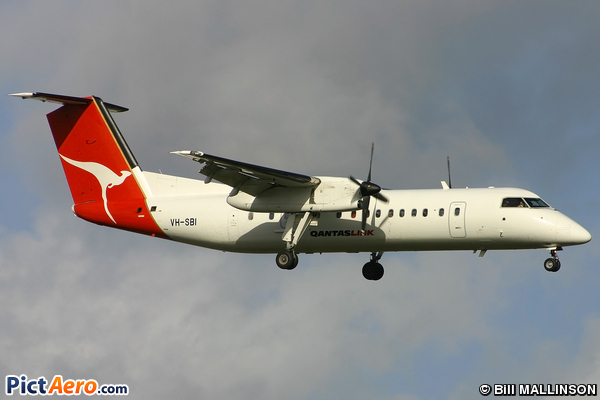 De Havilland Canada DHC-8-315Q Dash 8 (Eastern Australia Airlines)
