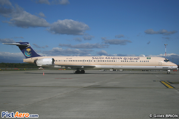 McDonnell Douglas MD-90-30 (Saudi Arabian Airlines)