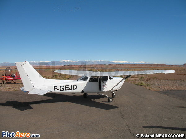 Cessna 172RG Cutlass RG II (Aéro-Club du Cantal)