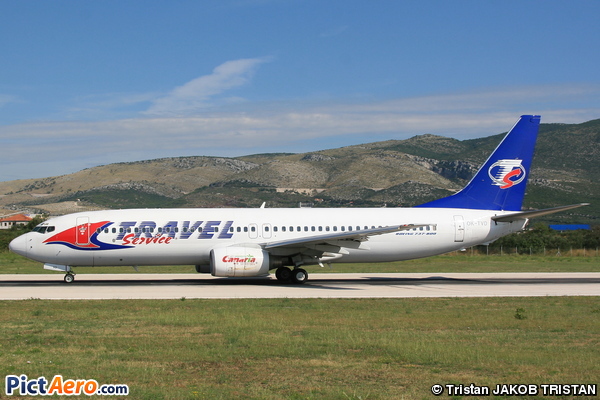 Boeing 737-86N (Travel Service)