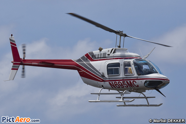 Bell 206B JetRanger II (Privé / Private)