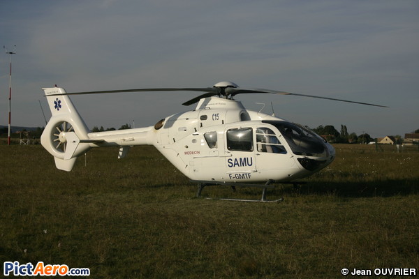 Eurocopter EC-135-T1 (Hélicoptères de France)