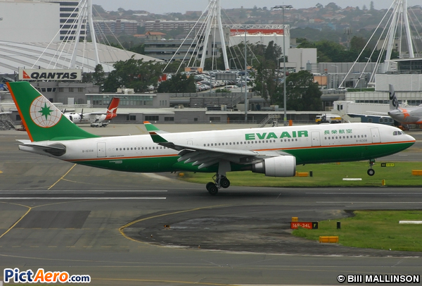 Airbus A330-203 (Eva Air)