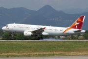 Airbus A320-211 (YL-LCD)
