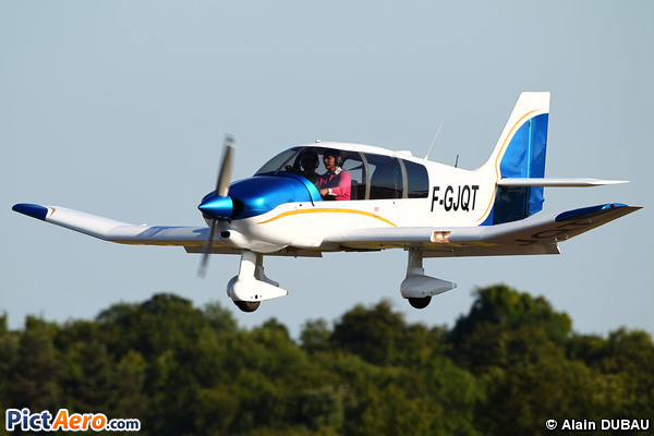 Robin DR-400-120 (Aéroclub de la côte d'Or)