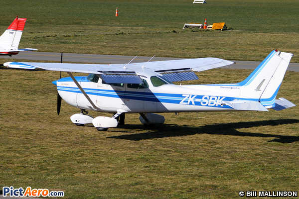 Cessna 172P Skyhawk (Canterbury Aero Club)
