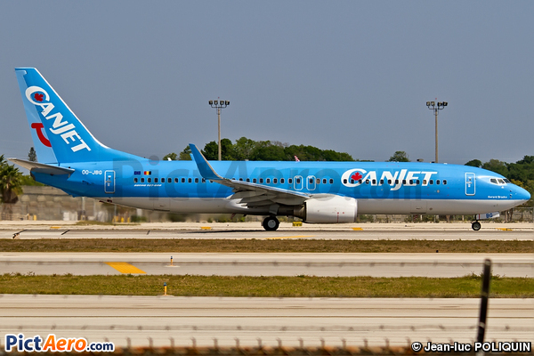 Boeing 737-8K5/WL (CanJet Airlines)