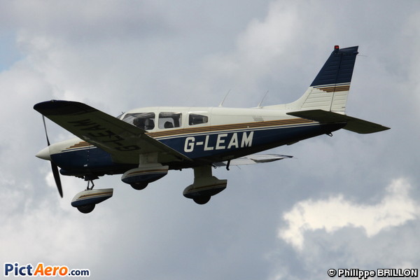 Piper PA-28-236 Dakota (Private / Privé)