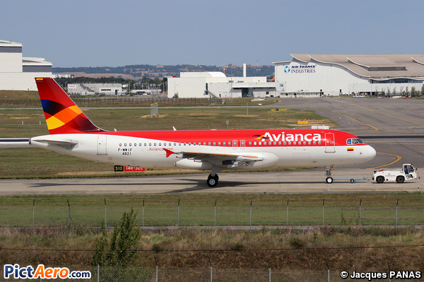 Airbus A320-214 (Avianca)