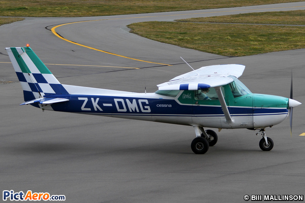 Cessna 150L (Private / Privé)