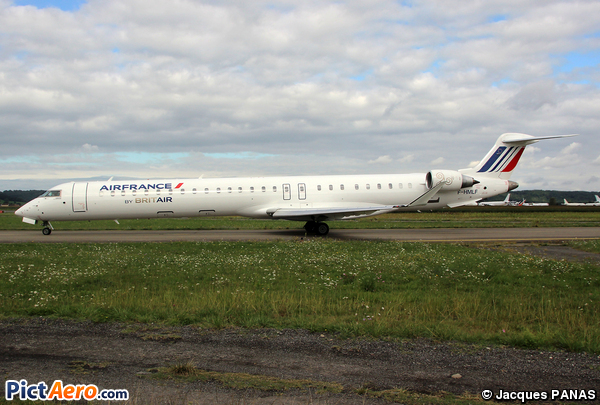 Canadair CL-600-2E25 Regional Jet CRJ-1000 (Brit Air)