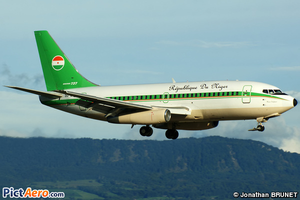 Boeing 737-2N9C/Adv (Niger - Republique du Niger)