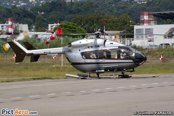 Eurocopter EC-145 B (Private / Privé)