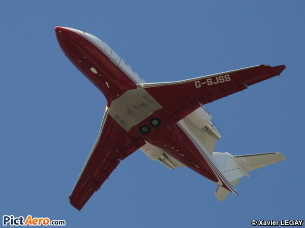 Canadair CL-600-2B16 Challenger 605 (Tag Aviation)