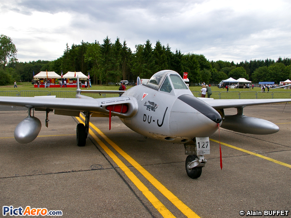 De Havilland Vampire FB.6 (DH-100) (Private / Privé)