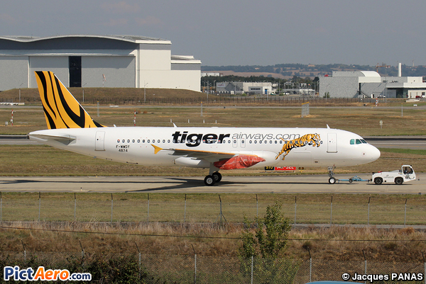 Airbus A320-214 (Tiger Airways)
