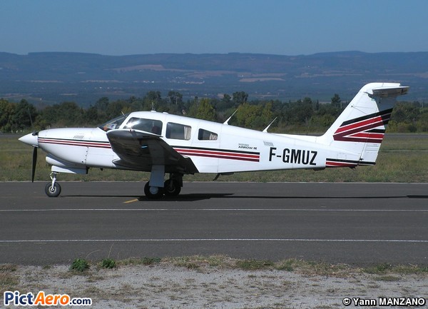 PA-28R-201T Turbo Arrow III (Private / Privé)