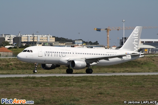 Airbus A320-211 (White)