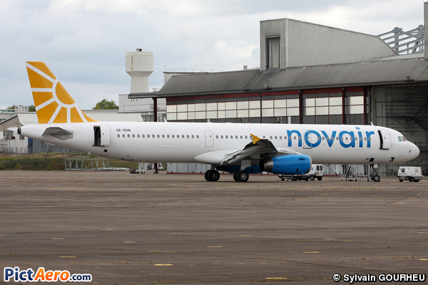 Airbus A321-231 (Novair)