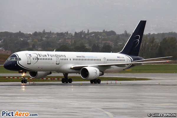 Boeing 757-231 (Blue Panorama Airlines)