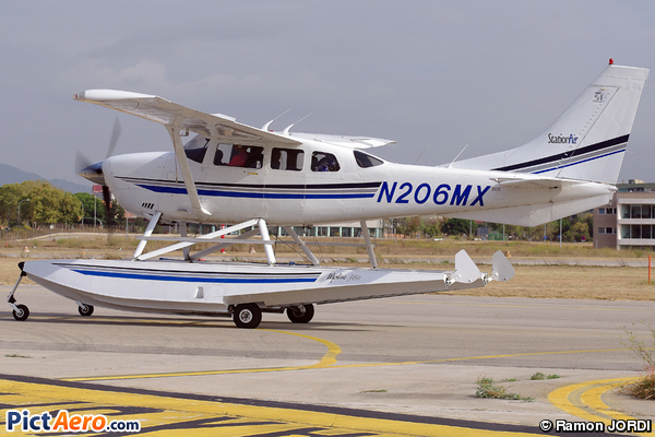 Cessna 206H Stationair (FROGFEET LLC)