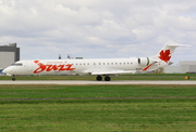 Canadair CL-600-2D15 Regional Jet CRJ-705ER (C-FTJZ)