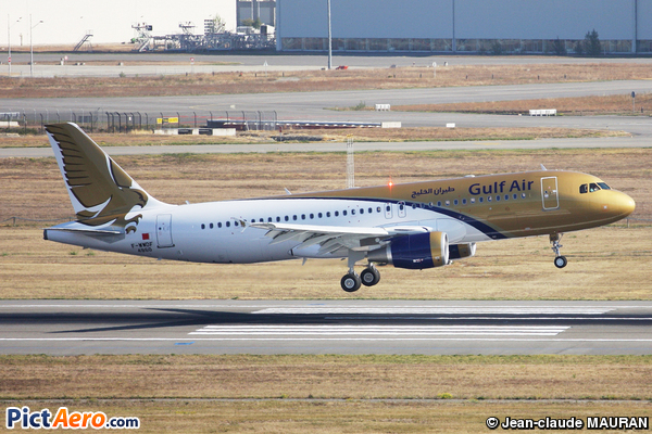Airbus A320-214 (Gulf Air)