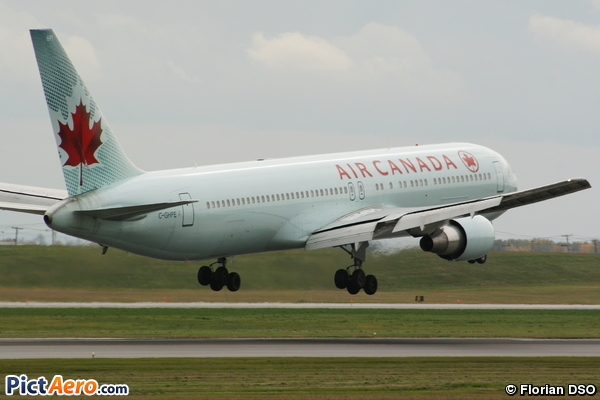 Boeing 767-33A/ER (Air Canada)
