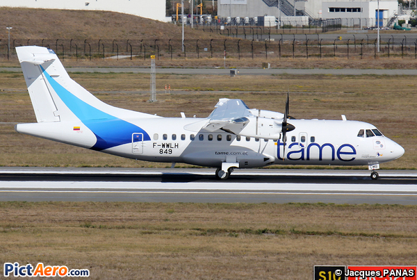 ATR 42-500 (TAME Ecuador)