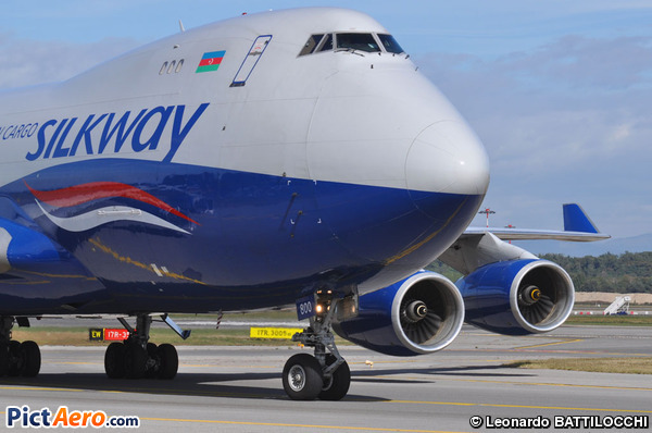 Boeing 747-4R7F/SCD (Silk Way Airlines)